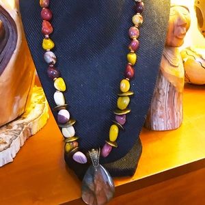Mookaite & bronze necklace w/ labradorite pendant